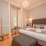 B In B Downtown Bed & Breakfast 3*