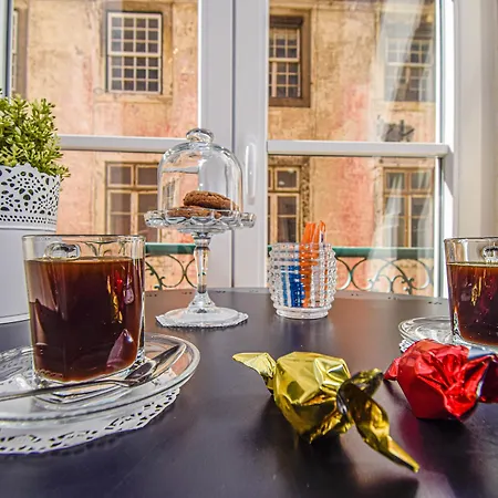 Couette-café B In B Downtown 3*