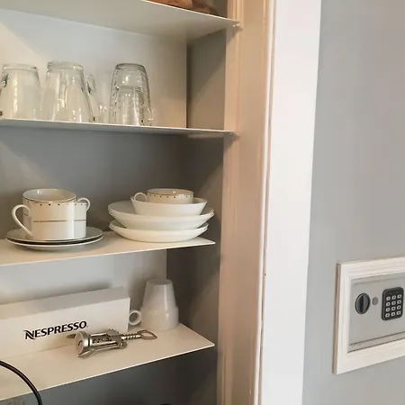B In B Downtown Bed & Breakfast Lisboa