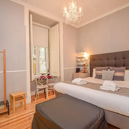 B In B Downtown Bed & Breakfast 3*