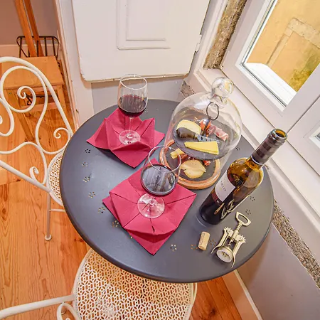 Bed & Breakfast B In B Downtown 3*
