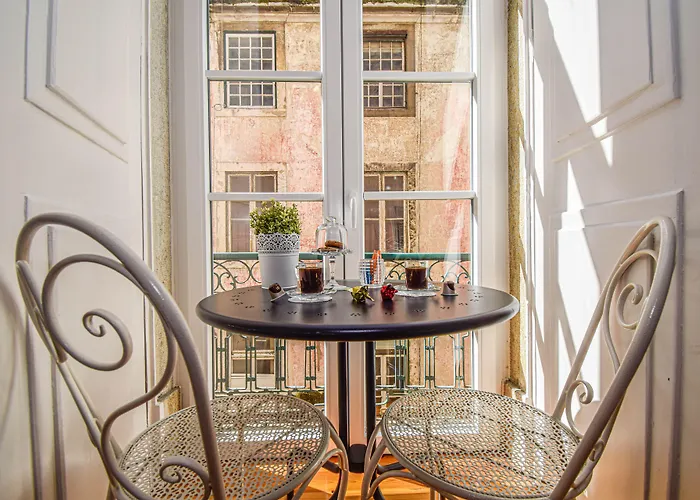 B In B Downtown Bed & Breakfast Lisboa