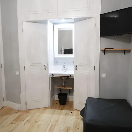 B&B B In B Downtown 리스본